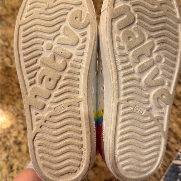 Native Sandals - Picture 5 of 5